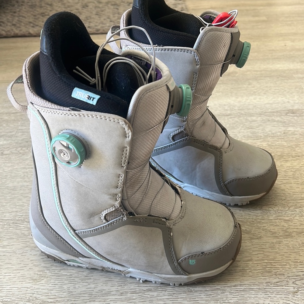 Burton snowboard boots